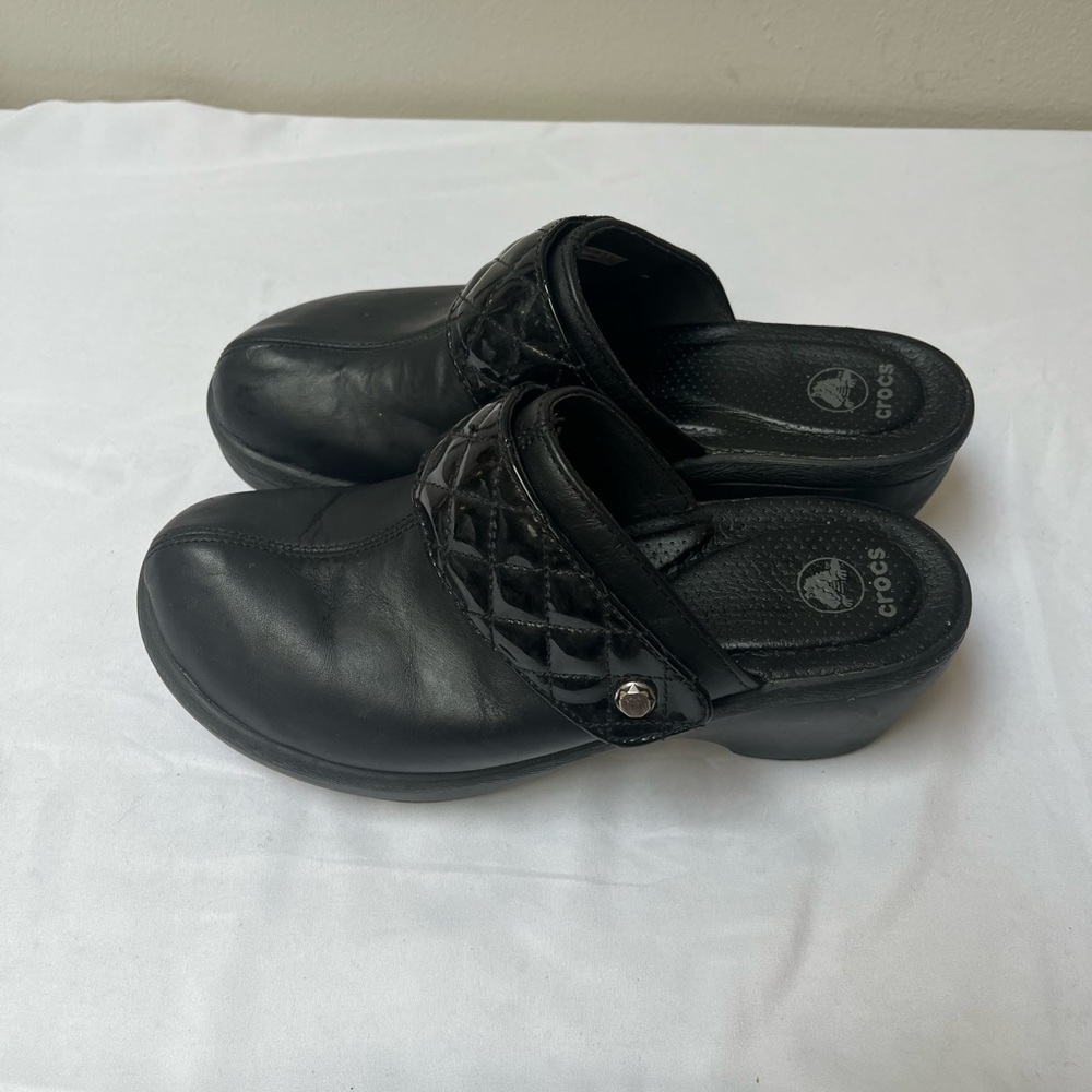 Croc clogs